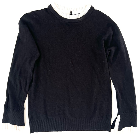 VILA MILANO SWEATER with White Trim Size Medium - Picture 4 of 8